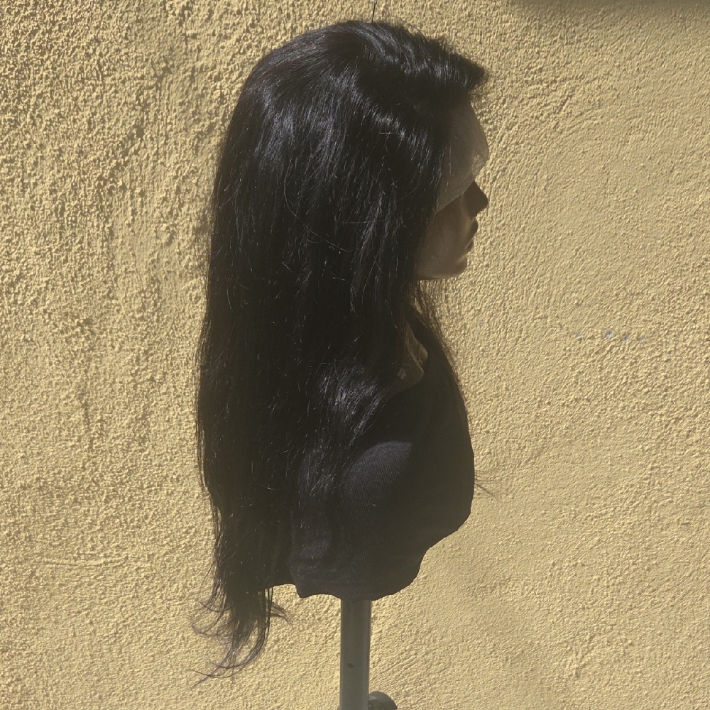 26 Inch 13x4 Straight Lace Human Hair Wig - Picture 3 of 9